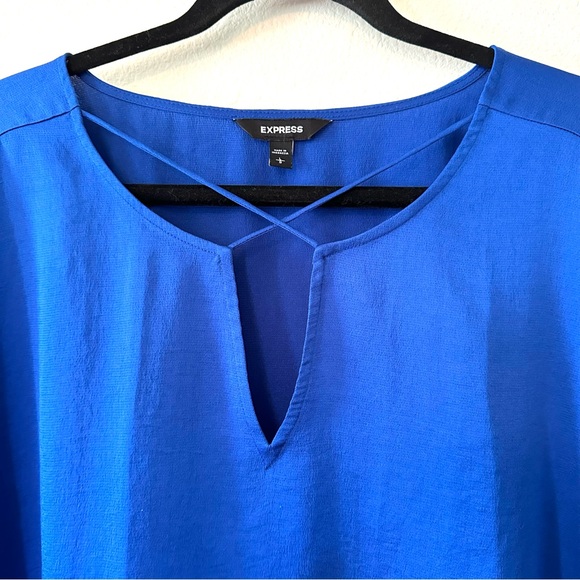 Express Top - Picture 2 of 4